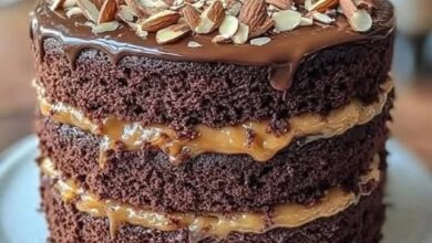 Indulge in Perfection: Chocolate Almond Cake with Caramel Layers