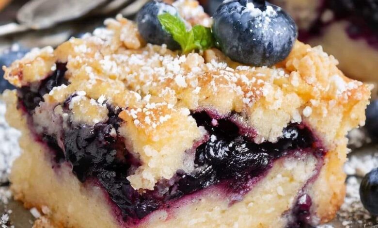 Blueberry Crumble Cake – A Sweet and Tangy Dessert Delight