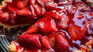 Fresh Strawberry Pie: A Classic Dessert with a Sweet Twist